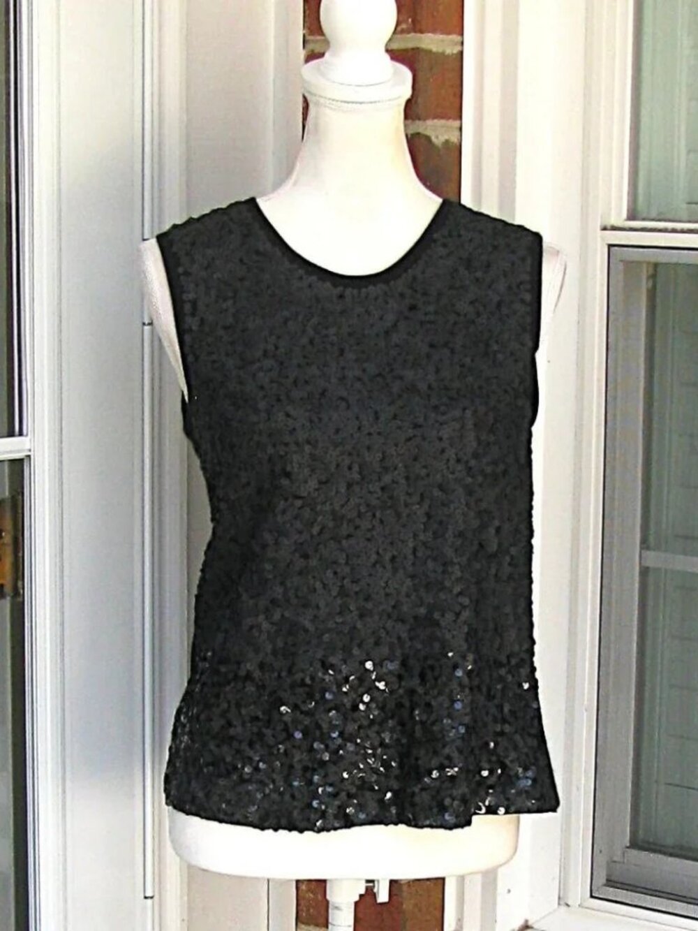 NWT DKNY Donna Karan black sleeveless sequin sweater shell top shirt Large luxe